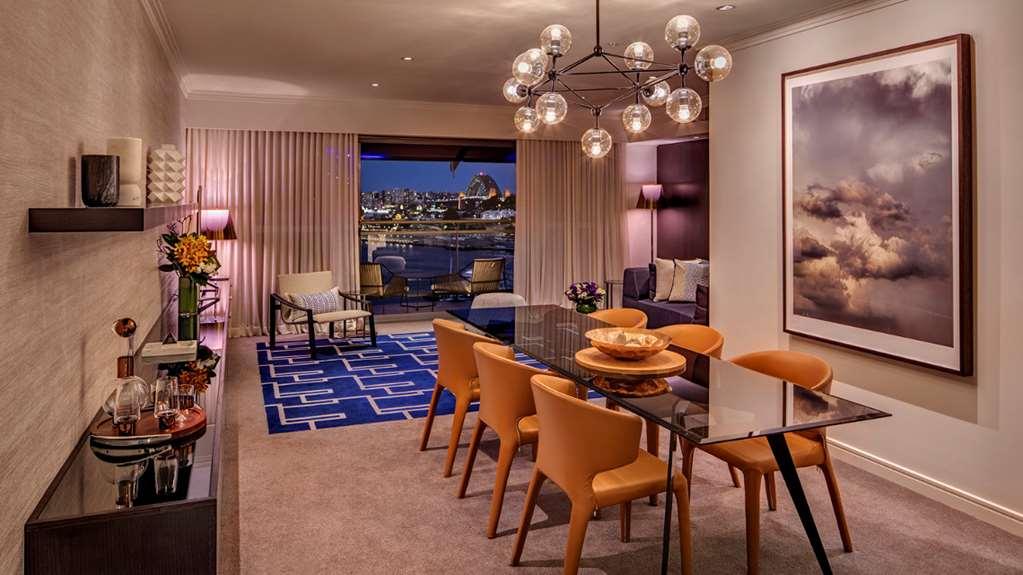 The Star Grand Hotel And Residences Сидней Номер фото A dining room