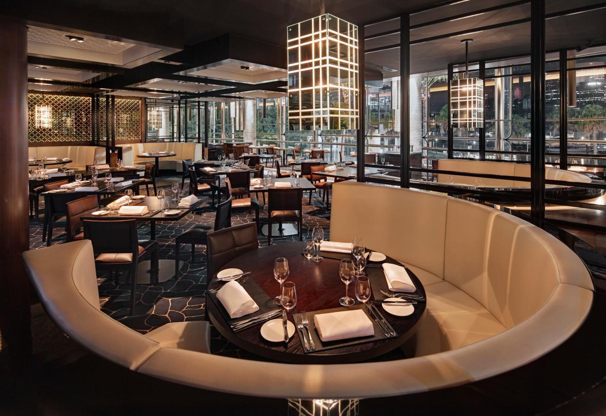 The Star Grand Hotel And Residences Сидней Экстерьер фото Interior of the restaurant