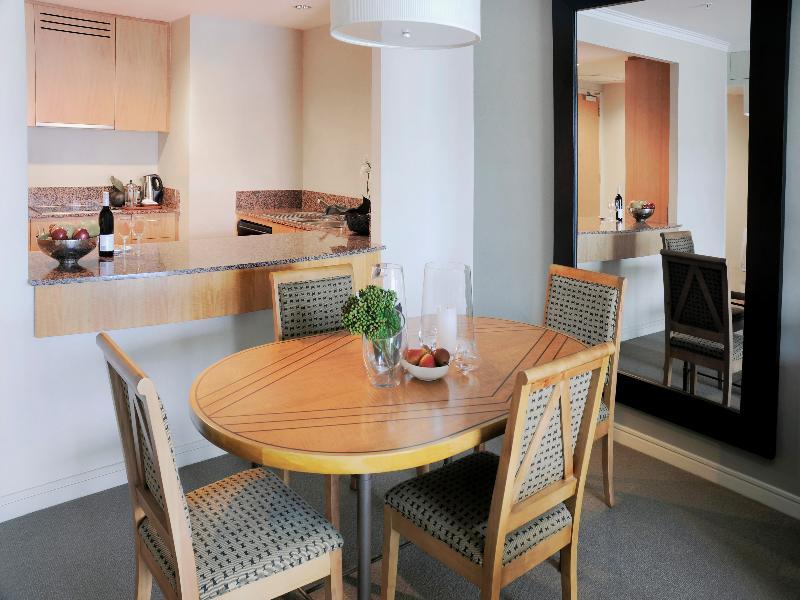 The Star Grand Hotel And Residences Сидней Экстерьер фото A dining room
