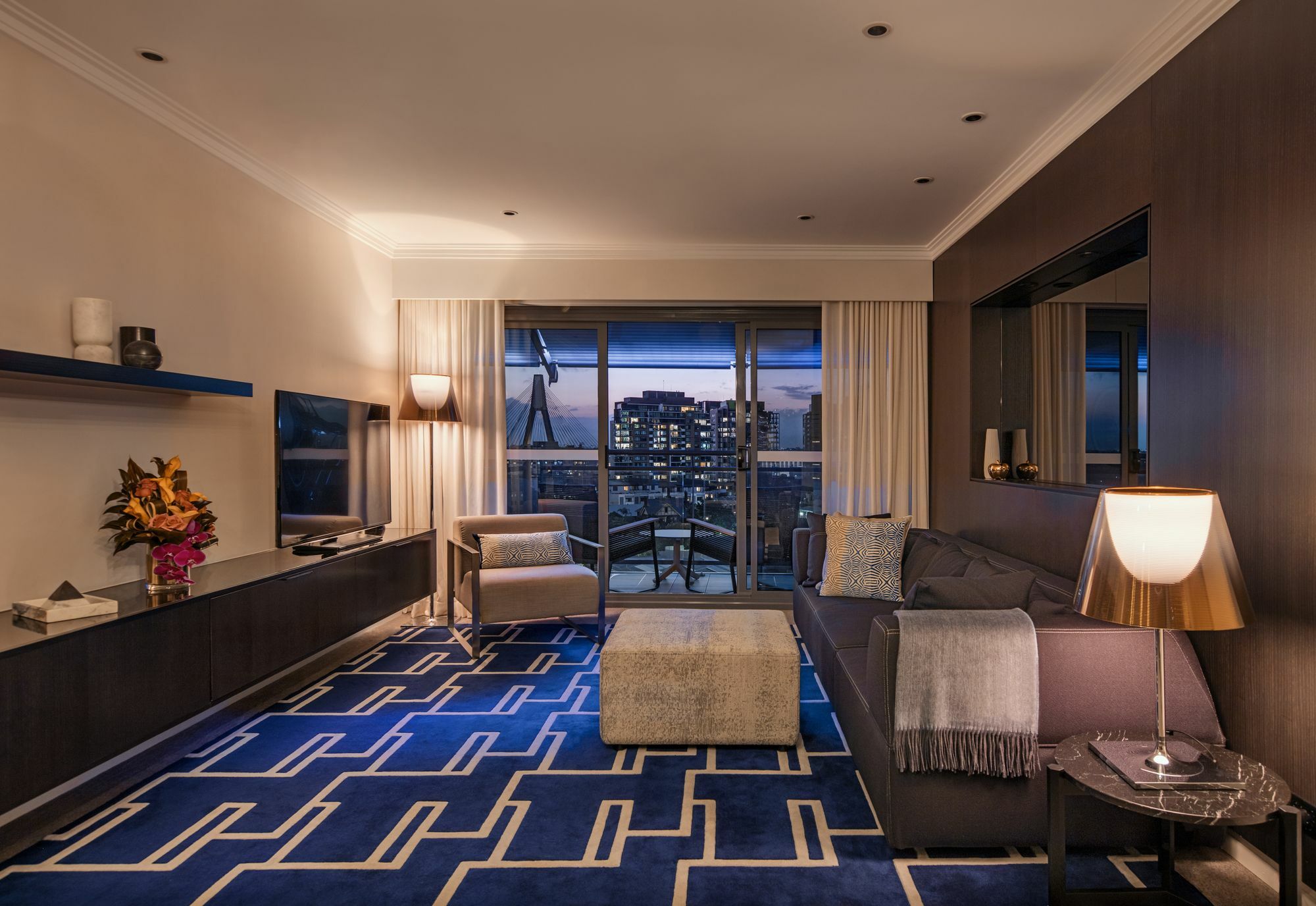 The Star Grand Hotel And Residences Сидней Экстерьер фото A living room at the Ritz-Carlton, Singapore